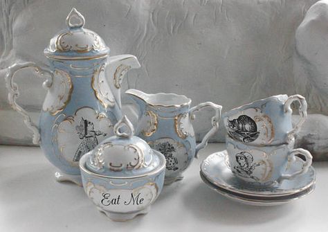 7-Piece Alice in Wonderland Blue and Gold Tea Set Different Alice Tea Party, Pink Or Blue, Tea Parties, Sealife, Coffee Set, Tea Cup Set, Tea Sets, Cups And Mugs, Mad Hatter