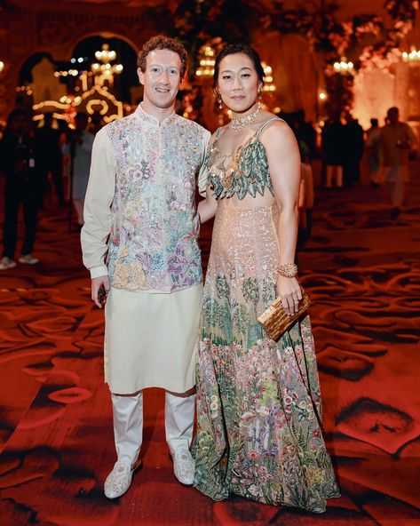 Anant Ambani pre-wedding photos: Rihanna, Mark Zuckerberg among stars at Indian billionaire heir’s celebrations | CNN Ambani Wedding, Brunette Bride, Anant Ambani, Pre Wedding Party, Mark Zuckerberg, Bill Gates, Pre Wedding Photos, 15 Dresses, Celebrity Weddings