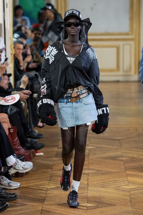 AWGE Spring 2025 Ready-to-Wear Collection at Paris Fashion Week Streetwear Fashion Week, Runway Fashion Looks, Paris Fashion Week Men, Diy Clothes And Shoes, Streetwear Fits, Moda Paris, Runway Collection, Fashion Show Collection, Small Things