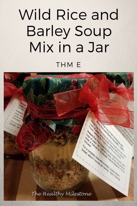 Wishing you a Trim Christmas with Wild Rice and Barley Soup Mix in a Jar! Soup Jars, Soup Mix In A Jar, Jar Gift Ideas, Soup Gifts, Dry Soup Mix, Mix In A Jar, Jar Meals, Soup In A Jar, Chicken With Italian Seasoning