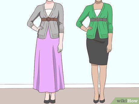 7] For a relaxed look, add a knotted belt to a band T-shirt and distressed jeans. Long Shirt With Belt Outfit, Belt Over Shirt Outfit, Belted Blouse Outfit, How To Wear Belts Over Shirts, Belt Hacks Jeans, Too Long Belt Hack, Plain Outfits, Form Fitting Dress, Blouse Outfit