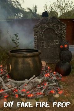 Create a realistic fake fire prop this Halloween with just a few simple supplies! This cool DIY looks just like a real fake fire pit and makes the perfect Halloween decoration or haunted house prop when you add a witches cauldron to it. Spray foam, paint, and orange lights are transformed in this fun DIY Halloween project. Witches Halloween Party Decorations, Witch Cauldron Fire Pit, Haunted House Outside Decor, Hocus Pocus Halloween Yard Decorations, Halloween Outdoor Haunted House Ideas, Haunted Outdoor Decorations, Outdoor Witch Cauldron, Diy Halloween Shadow Caster, Spray Foam Fire Halloween