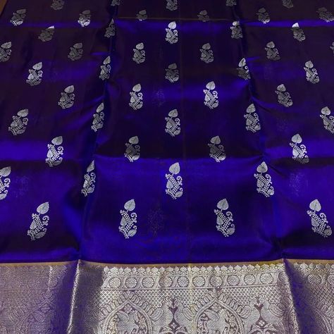 MATERIAL :: PURE VENKATAGIRI HANDLOOM PATTU SAREE BUTA TYPE :: HAND BUTA (TOTAL WORK WITH HAND) BORDER SIZE ::6 INCHES PRICE::9000+$ V. . . . . #venkatagiri #handloomsarees #pattusarees #venkatagiripattu # sarees #traditionalsarees Venkatagiri Pattu Sarees With Price, Venkatagiri Pattu Sarees, Pattu Saree, Traditional Sarees, Handloom Saree, 6 Inches, Saree, Size 6, Pure Products