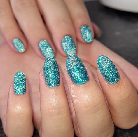 Turquoise reflective glitter nails Teal Glitter Nails Acrylic, Turquoise Sparkle Nails, Aqua Glitter Nails, Sparkly Turquoise Nails, Sparkly Teal Nails, Teal Sparkle Nails, Teal Nails With Glitter, Turquoise Glitter Nails, All Glitter Nails