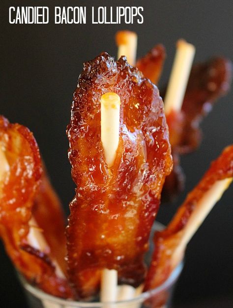 Candied Bacon Lollipops Candied Bacon On A Stick, Vanilla Bourbon Bacon Lollipops, Bacon Lollipops Sticks, Bacon On A Stick Skewers, Smoked Candied Bacon, Pork Lollipops, Bacon Aesthetic, Bacon Sticks, Bacon Lollipops