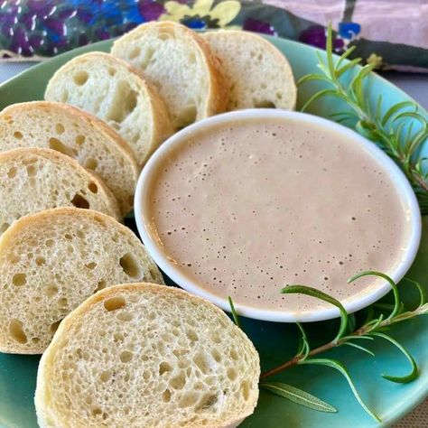 Balsamic Dip, Balsamic Bread Dip, Balsamic Dipping Sauce For Bread, Balsamic Vinegar Dip For Bread, Balsamic Glaze And Olive Oil Dip, Bread Dipping Oil Recipe Balsamic, Olive Oil Balsamic Bread Dip, Baguette Bread, Bread Dip