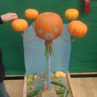 Octonauts Trunk Or Treat, Pk Activities, Octonauts Party, Pumpkin Designs, Weird Things, Trunk Or Treat, Pumpkin Design, Scarecrow, Halloween Ideas