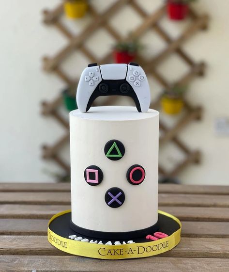 64 creative birthday cakes for kids. Game Cake Ideas, Gamer Birthday Cake, Bon Voyage Cake, Playstation Cake, Video Game Cake, Birthday Cake For Kids, Doodle Cake, Game Cake, Video Game Cakes