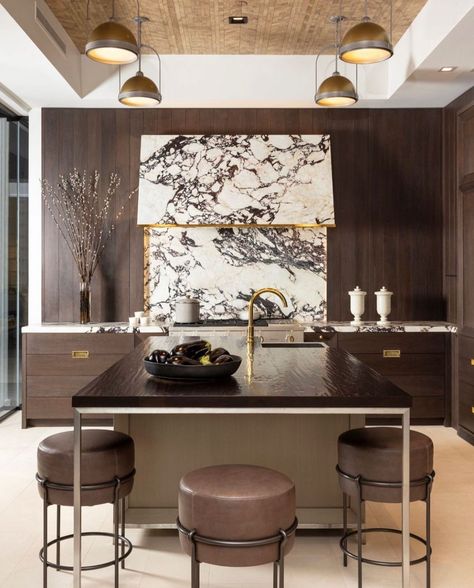 LINDSEY GODDARD INTERIORS on Instagram: “I love a dark, rich kitchen | @designgalleriakitchenandbath @artistic_tile” Calacatta Viola Kitchen, Art From Nature, Calacatta Viola Marble, Viola Marble, Countertop Slabs, Calacatta Viola, Marble Slabs, Artistic Tile, Fabulous Kitchens