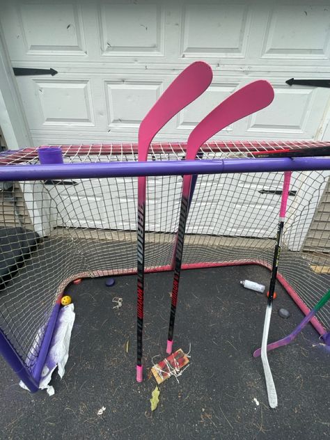 Hockey Stick Crafts, Hockey Nets, Ice Hockey Sticks, Fin Fun, Street Hockey, Stick Crafts, Inspo Pics, Hockey Stick, Ice Hockey