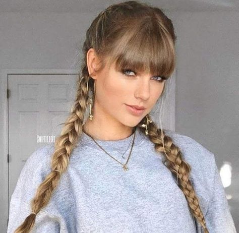 Braids Perfection On My Wife Taylor Swift ❤️🏳️‍🌈 Photos Of Taylor Swift, Jennifer Aniston Style, Prettiest Girl, Taylor Swift New, Estilo Taylor Swift, Taylor Swift Videos, Taylor Swift Hair, Taylor Swift 1989, Taylor Swift Concert