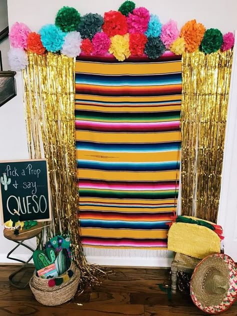 Mexican Sarape, Mexican Themed Party, Coco Party, Taco Twosday, Mexican Baby Shower, Mexican Birthday Parties, Birthday Fiesta, Mexican Party Decorations, Ideas Fiesta