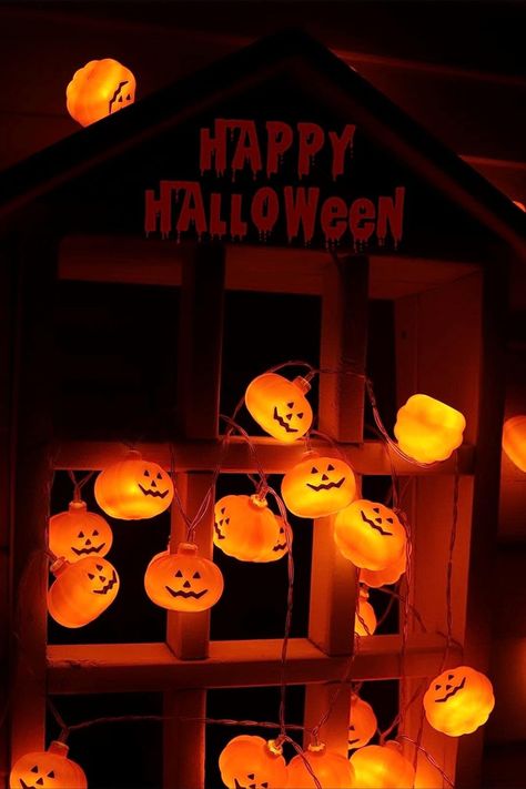 30 LED Cute Pumpkin String Lights - The set of 30 Led Lights 3D Orange Jack-O-Lantern Pumpkin Halloween string lights brighten up your house, perfect decoration for dressing up Halloween theme parties, carnival and other special events. Turn on/off, select 8 lighting modes (Combination, In Wave, Sequential, Slow Glow, Flash, Slow Fade, Twinkle and Steady On), adjust brightness and set time through remote in your hand. Warm Halloween, Halloween Outdoor Decoration, Halloween String Lights, Ghost Lights, Pumpkin Garland, Halloween Fairy, Lantern String Lights, Jack O'lantern, Pumpkin Halloween Decorations