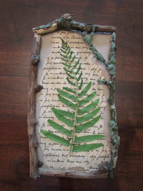 Pressed Fern Leaf in Twig Frame Twig Frame Diy, Preserved Leaf Art, Pressed Leaf Crafts, Dried Fern Decor, Pressed Fern Art, Wood Leaf Crafts, Diy Nature Wall Art, Pressed Dried Flowers Ideas, Diy Nature Art