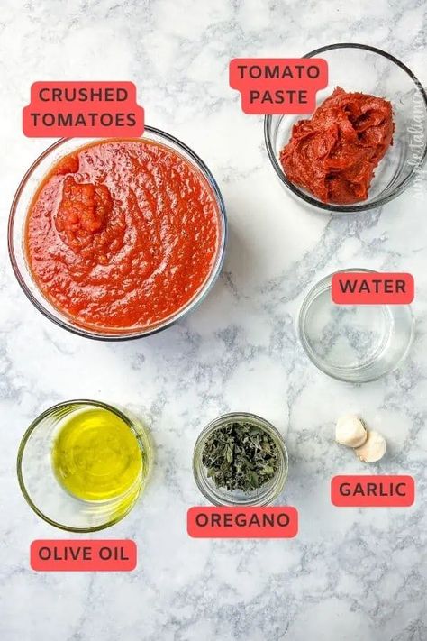 How to Make Homemade Pizza Sauce Tomato Sauce For Pizza, Pizza Tomato Sauce Recipes, How To Make Pizza Sauce, Pizza Sauce Italian, Easy Pizza Sauce Recipe, How To Make Pizza Sauce Easy, Pizza Sauce Healthy, Margarita Pizza Sauce, Homemade Pizza Sauce From Fresh Tomatoes