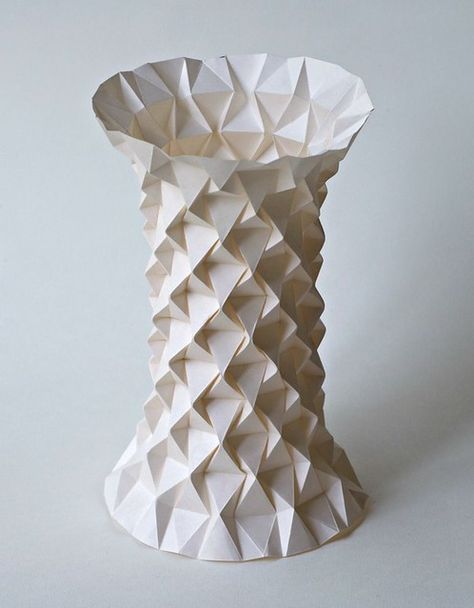 Crease Pattern Origami, Architecture Origami, Vase Origami, Origami Home Decor, Folding Architecture, Origami Architecture, Paper Structure, Paper Architecture, Folding Origami