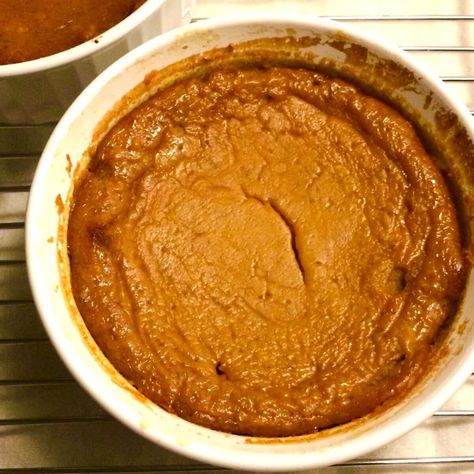 Pumpkin Custard (crustless pumpkin pie) Pumkin Pie Recipe, Maple Pumpkin Pie Recipe, Maple Pumpkin Pie, Pumpkin Yogurt, Weight Watchers Pumpkin, Crustless Pumpkin Pie, Pumpkin Custard, Maple Pumpkin, Greek Yogurt Recipes