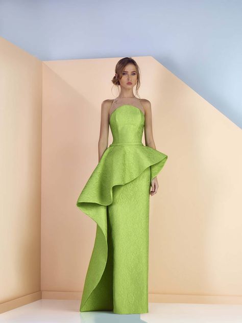 Edward Arsouni, Soiree Dress, Couture Gowns, Gorgeous Gowns, Designer Gowns, African Fashion Dresses, Spring 2017, Beautiful Gowns, Couture Dresses