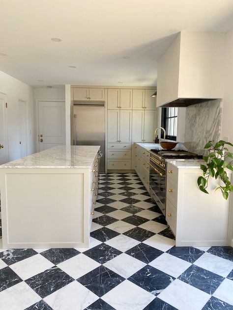 Checkered marble tile Checkered Floors Living Room, Grey And White Marble Checkered Floor, Checkered Board Floor, Checkered Tile Kitchen, Natural Cream By Benjamin Moore, Marble Checkered Floor, Checkerboard Tile Floor, Checkered Tile Floor, Checkerboard Kitchen