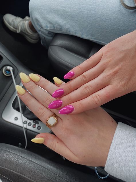 pink and yellow nails Pink And Yellow Nails, Yellow Nails, Summer Nail, Pink And Yellow, Nail Inspo, Summer Nails, Nails, Yellow, Pink