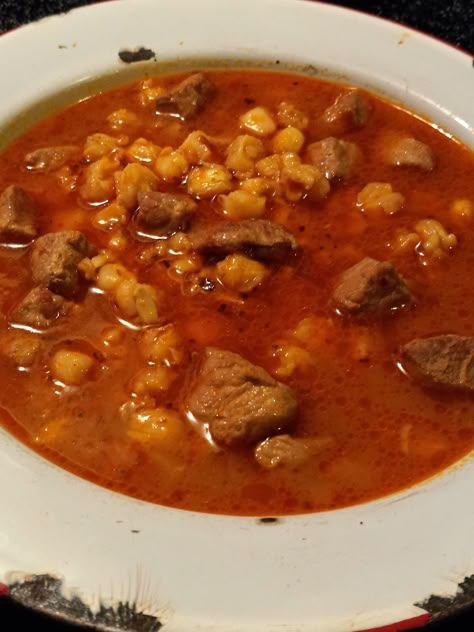 New Mexico Pork Pozole With Chimayo Red Chile - Easy DIY Recipes New Mexican Posole Recipe, Red Posole Recipe, Pozole Recipe Pork, Pasole Recipe, Pork Pozole, Posole Recipe, New Mexican Food, Latin Food Recipes, Canned Hominy