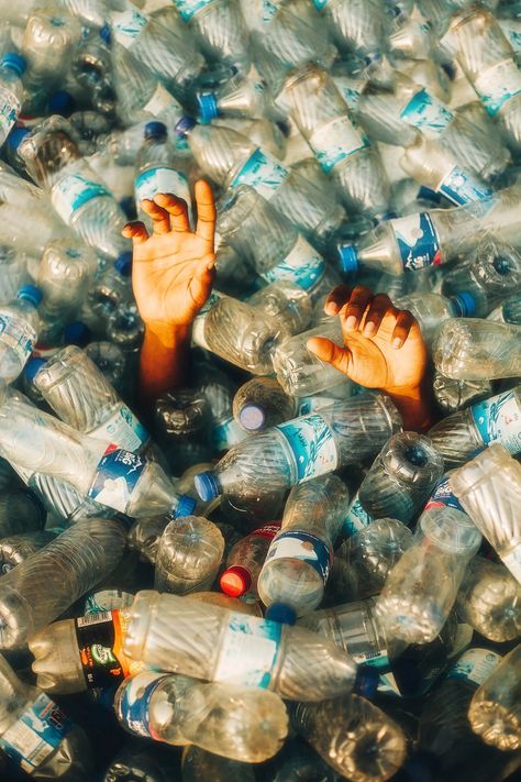 Adedolapo Boluwatife wants his photo series on plastic pollution to be as alarming as it is aesthetically pleasing Environmental Photography, Environmental Artwork, Photoshop Poster, Conceptual Photo, Photography Art Direction, Photography Club, Its Nice That, Fields Photography, Plastic Pollution