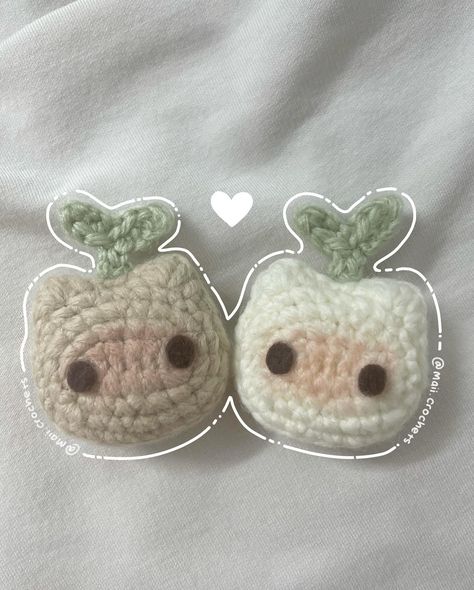 /ᐠ > ˕ <マ this is my test for the free pattern by @asphodelcrochet ! . ݁₊ ⊹ . ݁˖ . ݁ please go check it out as it’s finally released!!! Yayyy🌟! It is literally so simple and easy to make with such clear instructions😸it’s so cute I made so many of them!😼😼🌱 ᯓ ᡣ𐭩 free pattern by: @asphodelcrochet ˚₊· ͟͟͞➳❥ #crochet #crochetlove #crochetersofinstagram #crocheter #crochetcat #crochetinspiration #crocheting #crochetplushie #crochetamigurumi #amigurumi #amigurumis #plushies #kitty #cat #animals #... Crochet Mini Plush, Crochet Cat Amigurumi Free Pattern, Crochet Turtle Pattern, Disney Crochet Patterns, Quick Crochet Patterns, Crochet Turtle, Turtle Pattern, Crochet Design Pattern, Kawaii Crochet