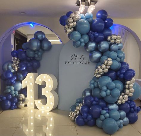 Bar Mitzvah balloon decor Husband Birthday Decoration At Home, Ring Balloon Decoration, Husband Birthday Decorations, Bar Mitzvah Decorations, Ring Balloon, Balloons Art, Bat Mitzvah Themes, Balloons Galore, Mitzvah Themes