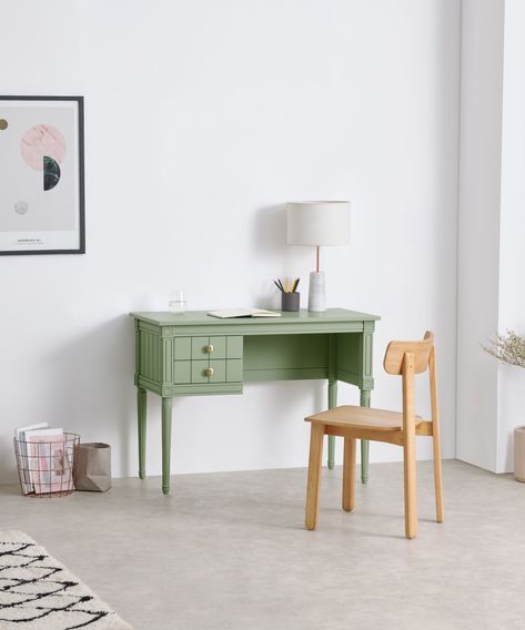 Green Bedroom Walls, Compact Desk, Home Office Set Up, Neoclassical Design, Compact Desks, Green Desk, Vintage Compact, Kitchen Accessories Decor, Office Set