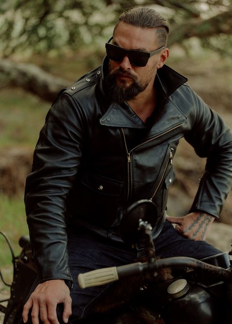 Aquaman Film, Celebrities Leather Jacket, Biker Photoshoot, Motorbike Jackets, Rugged Leather, Retro Motorcycle, Black Motorcycle, Fashion Suits For Men, Motorcycle Leather