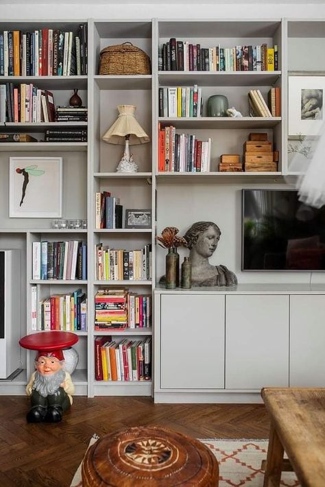 Book Tv Wall, Tv On Shelf, Built In Bookshelves Around Tv, Bookcase With Tv, Bookshelves Tv, Billy Ikea, Bookshelves With Tv, Living Colors, Scandinavian Apartment