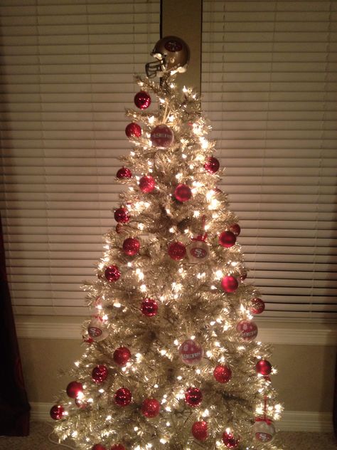 My 49ers Christmas tree 49ers Christmas Tree, Rustic Glam Christmas Tree, 49ers Christmas, White Christmas Tree Decorations, Amazing Christmas Trees, Farmhouse Christmas Tree, Creative Christmas Trees, Christmas Tree Decorations Diy, Pencil Christmas Tree