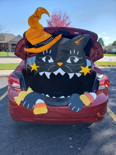 Trunk Or Treat Black Cat, Cauldron Trunk Or Treat Ideas, Cat Theme Trunk Or Treat, Black Cat Trunk Or Treat Ideas, Cat Trunk Or Treat Ideas For Cars, Trunk Or Treat Cat Theme, Crazy Cat Lady Trunk Or Treat, Witches Trunk Or Treat, Witch Themed Trunk Or Treat