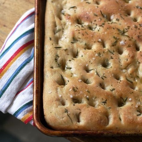 How To Make Easy Rosemary Focaccia Beginners Bread Recipe, Homemade Focaccia, Foccacia Bread, Rosemary Focaccia, Active Dry Yeast, Focaccia Recipe, Focaccia Bread, Chapati, Bread Dough