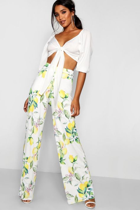 Lemon Print Slinky Wide Leg Pants Lemon Pants, Dressing Over 50, Printed Palazzo Pants, Lemon Print, Printed Trousers, Spring Summer Outfits, Trouser Pants, Pop Fashion, Wide Leg Trousers