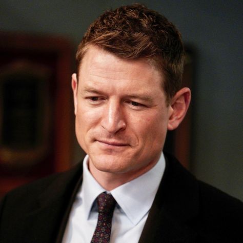 Phillip Winchester, Philip Winchester, Chicago Justice, Law Order Svu, Peter Stone, Chicago Shows, Family Circle, Special Victims Unit, Law And Order Svu