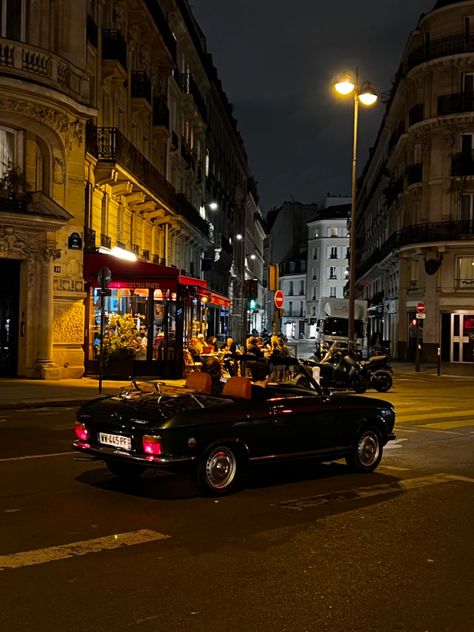 Paris 80s, Arte Jazz, Jazz Bar, Art Ancien, Jazz Club, Night Aesthetic, City Aesthetic, Future Life, Pretty Places