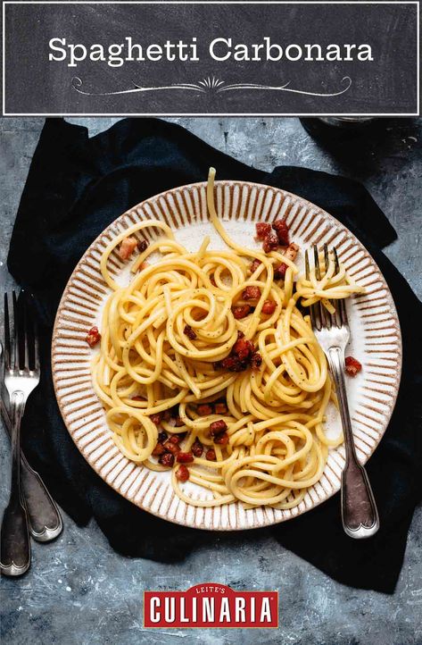 This easy spaghetti carbonara is the creamiest we've ever tried. See for yourself. #pasta #carbonara #spaghetti #eggs Carbonara Photography, Food Photography Fruit, Bread Photography, Pasta Bread, Spaghetti Carbonara Recipe, Dark Food, Japanese Food Bento, Photography Composition, Dark Food Photography