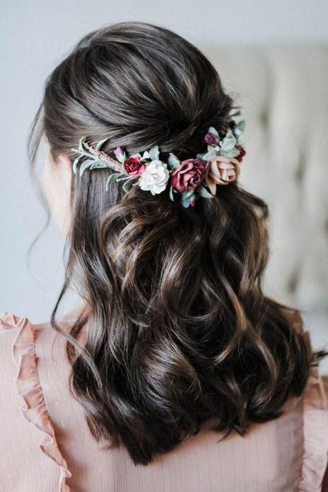 Burgundy Flower Crown, Wedding Party Hairstyles, Upside Down French Braid, Palette Beige, Wedding Hairs, Half Up Wedding, Half Up Wedding Hair, Winter Wedding Hair, Wedding Hair Ideas