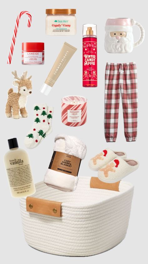 burr basket ❄️🧺 Burr Basket Target, Burr Basket For Mum, Burr Baskets Under 30 Dollars, Girl Burr Basket, Aesthetic Burr Basket, Friend Christmas Basket Ideas, Burr Basket Inspo Christmas, Brrr Basket Ideas For Teens, Christmas Burr Basket