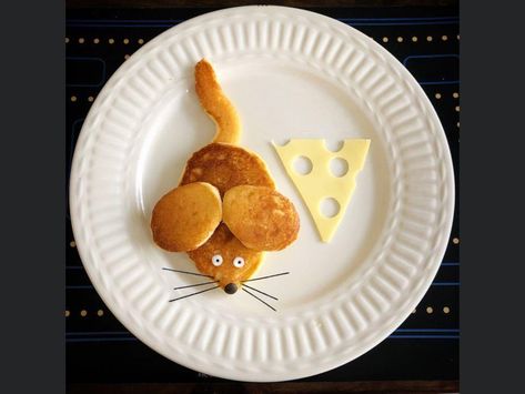 Cute Breakfast Ideas, Fun Pancakes, Birthday Pancakes, Pancake Designs, Kids Pancakes, Pancake Art, Food Art For Kids, Amazing Food Decoration, Food Shapes