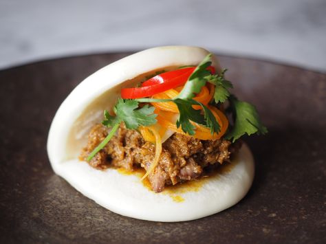 Beef Rendang Bao with Pickled Carrots and Cucumber Beef Rendang, My Kitchen Rules, Pickled Carrots, Kitchen Rules, Bao Buns, Meat Chickens, Asian Dishes, Butter Chicken, Buns