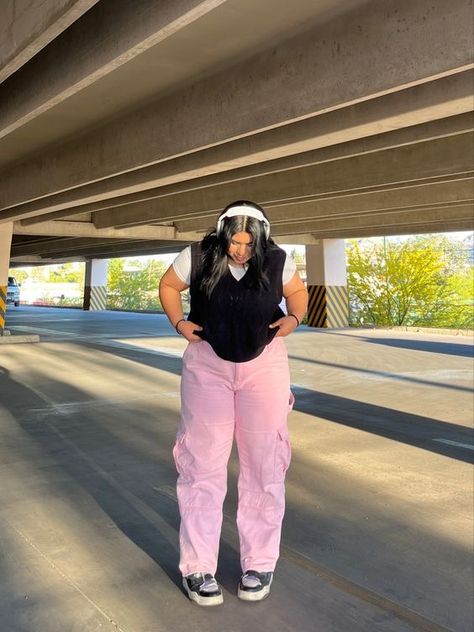 Hip Hop Style Plus Size, Outfit Inspo Large Size, Road Trip Outfit Summer Casual Comfy Plus Size, Baggy Clothes Midsize, Stem Fashion Outfits, Street Wear Plus Size Outfit, Back To School Outfits Plus Size Style, Plus Size City Outfits, Plus Size Streetwear Outfits