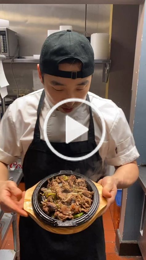 Bulgogi Recipe Vegan, Chef Chris Cho Videos, Chris Cho Chef, Homemade Bulgogi, Mushroom Bulgogi, Quick Bulgogi Beef, Chef Chris Cho, Chris Cho, Bulgogi Recipe