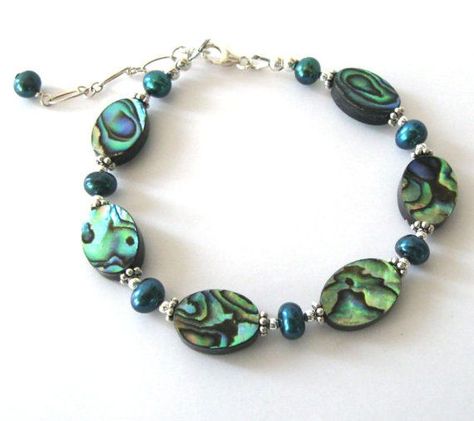 Abalone Shell Bracelet Peacock Colors by SendingLoveGallery, $45.00 Abalone Shell Bracelet, Abalone Bracelet, Jewelry Making Instructions, Peacock Colors, Sea Jewelry, Bracelet Craft, Pearl Bracelets, Jewelry Design Inspiration, Ocean Jewelry