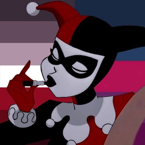 Harley quinn icon with the misandrist flag and the evil bisexual flag in the background 90s Aesthetic Cartoon, Quin Harley, Harley Quinn Icon, Batman Tas, Harley Quinzel, Leona League Of Legends, Harleen Quinzel, Aesthetic Cartoon, Bisexual Flag