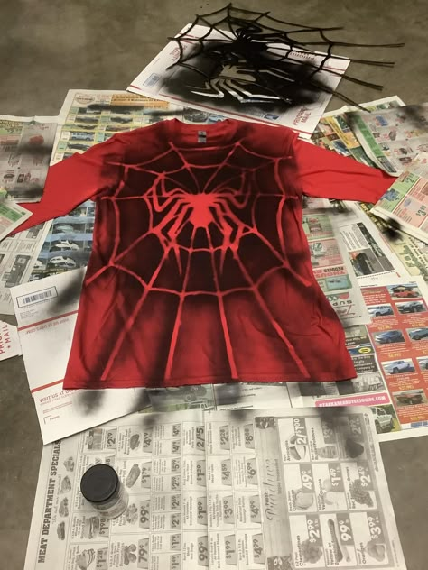 Red Spider, Miles Morales Spiderman, Diy Vetement, Diy Clothes Design, Black Spider, Painted Clothes, Spiderman Art, Miles Morales, Swaggy Outfits