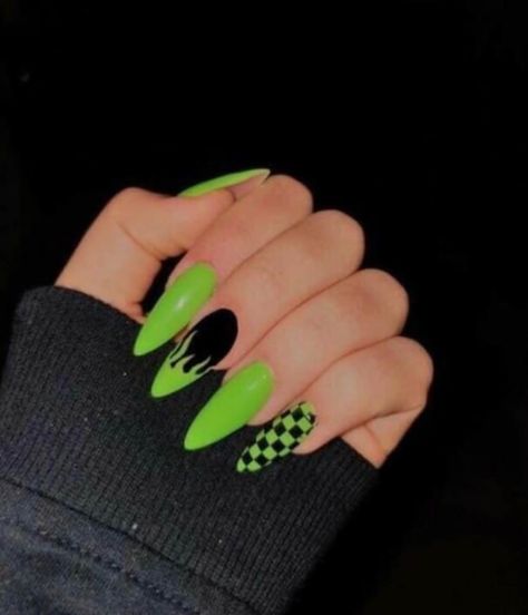 Fantastic Nails, Green Acrylic Nails, Hippie Nails, Punk Nails, Edgy Nails, Grunge Nails, Acrylic Nails Coffin Short, Short Acrylic Nails Designs, Elegant Nails