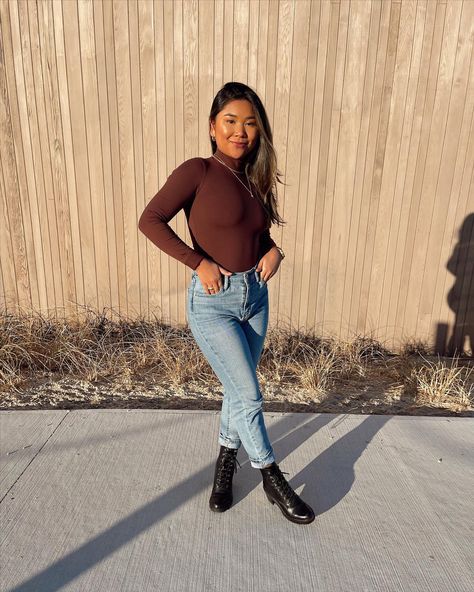 Chocolate brown outfit Chocolate Brown Bodysuit Outfit, Chocolate Brown Sweater Outfit, Turtleneck Bodysuit Outfit, Brown Bodysuit Outfit, Chocolate Brown Outfit, Brown Turtleneck Outfit, Brown Dunks, Longsleeves Outfit, Brown Turtleneck