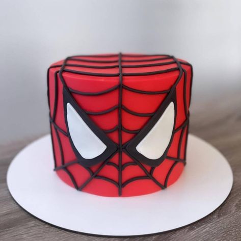 Small Spider Man Cake, Spiderman Cake Tutorial, Spiderman Cake For Boys, Homemade Spiderman Cake, 2nd Birthday Spidey, Spiderman Cakes For Boys, Spiderman Birthday Cake Easy, Spiderman Cake Ideas Easy, Spidey Cake Ideas